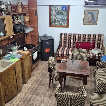 Modern And Old София